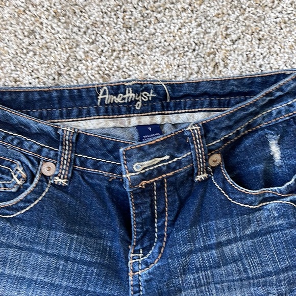 Capris - Picture 2 of 3